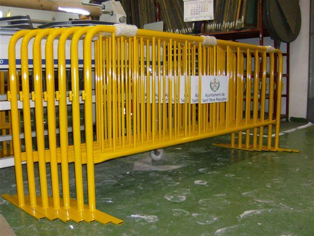 Seales para Municipios |  Barandillas, fitones y postes abatibles 